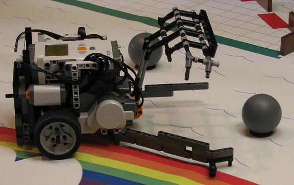 Legos In Paradise Robot Grabbing CO2 Balls (Click to Enlarge)